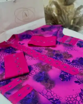 Türkmen fasonlar pombarh fasonlar Fasonlar 2025 fasonlar fason moda modalar Bezen bezen Türkmen fasonlar 2026 Türkmen fasonlar 2025 Türkmen fasonlar 2024 Türkmen fasonlar 2023 turkmenistan türkmenistan turkmen türkmen ashgabat  asgabat aşgabat balkan mary lebap dashoguz dasoguz daşoguz pombarh ponbarhat gulyupek gülýüpek stapel ştapel Gralan Çüýdeşen Abaýa Gadymy Krep Gurultaý 	Keteni Ýüpek Şifon Gipýur Lyon Welwet Atlas Kaşemir Streýç Suzana Ştapel Gülýüpek Pombarh Ýupka Gursakça Aksesuarlar Palto Penjek Okuw eşik Fata Sport eşik Uniforma Nakidka Öýme Şarf kompýuter ýaka ýaglyk Arenda köýnek 2nji el köýnek Taýyn köýnek Matalar Milli lybas milli lybaslar Toý köýnek Toý köýnekler toy koynek toy koynekler gundelik koynekler Gündelik	 
 köýnekler fata koynek Modern taze fason Eskiz koynektm turkmenkoynek türkmenkoynek fason moda moda fasonlar Iş eşik el iş	sada	ýakaly ýakasyz	keşdeli biserli	ýeňli giň nagyşly ýüregi açyk stoýka ýaka ýanly kombinasiýa 	zerli üsti aşak guşakly seçekli gysga ýeňli Ştapel  el iş  Goýy-gyzyl, Gülgüne