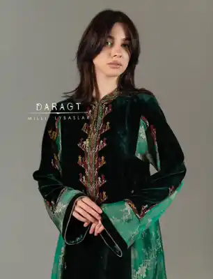 Türkmen fasonlar pombarh fasonlar Fasonlar 2025 fasonlar fason moda modalar Bezen bezen Türkmen fasonlar 2026 Türkmen fasonlar 2025 Türkmen fasonlar 2024 Türkmen fasonlar 2023 turkmenistan türkmenistan turkmen türkmen ashgabat  asgabat aşgabat balkan mary lebap dashoguz dasoguz daşoguz pombarh ponbarhat gulyupek gülýüpek stapel ştapel Gralan Çüýdeşen Abaýa Gadymy Krep Gurultaý 	Keteni Ýüpek Şifon Gipýur Lyon Welwet Atlas Kaşemir Streýç Suzana Ştapel Gülýüpek Pombarh Ýupka Gursakça Aksesuarlar Palto Penjek Okuw eşik Fata Sport eşik Uniforma Nakidka Öýme Şarf kompýuter ýaka ýaglyk Arenda köýnek 2nji el köýnek Taýyn köýnek Matalar Milli lybas milli lybaslar Toý köýnek Toý köýnekler toy koynek toy koynekler gundelik koynekler Gündelik	 
 köýnekler fata koynek Modern taze fason Eskiz koynektm turkmenkoynek türkmenkoynek fason moda moda fasonlar Iş eşik el iş	sada	ýakaly ýakasyz	keşdeli biserli	ýeňli giň nagyşly ýüregi açyk stoýka ýaka ýanly kombinasiýa 	zerli üsti aşak guşakly seçekli gysga ýeňli 