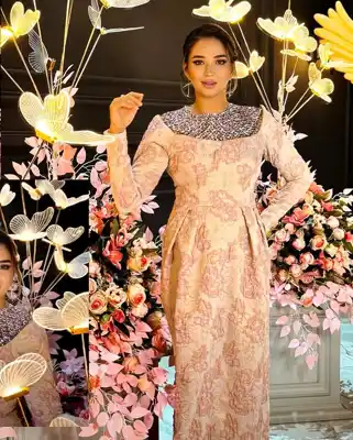 Türkmen fasonlar pombarh fasonlar Fasonlar 2025 fasonlar fason moda modalar Bezen bezen Türkmen fasonlar 2026 Türkmen fasonlar 2025 Türkmen fasonlar 2024 Türkmen fasonlar 2023 turkmenistan türkmenistan turkmen türkmen ashgabat  asgabat aşgabat balkan mary lebap dashoguz dasoguz daşoguz pombarh ponbarhat gulyupek gülýüpek stapel ştapel Gralan Çüýdeşen Abaýa Gadymy Krep Gurultaý 	Keteni Ýüpek Şifon Gipýur Lyon Welwet Atlas Kaşemir Streýç Suzana Ştapel Gülýüpek Pombarh Ýupka Gursakça Aksesuarlar Palto Penjek Okuw eşik Fata Sport eşik Uniforma Nakidka Öýme Şarf kompýuter ýaka ýaglyk Arenda köýnek 2nji el köýnek Taýyn köýnek Matalar Milli lybas milli lybaslar Toý köýnek Toý köýnekler toy koynek toy koynekler gundelik koynekler Gündelik	 
 köýnekler fata koynek Modern taze fason Eskiz koynektm turkmenkoynek türkmenkoynek fason moda moda fasonlar Iş eşik el iş	sada	ýakaly ýakasyz	keşdeli biserli	ýeňli giň nagyşly ýüregi açyk stoýka ýaka ýanly kombinasiýa 	zerli üsti aşak guşakly seçekli gysga ýeňli Toý köýnek, Modern el iş, ýakasyz, biserli, ýeňli, giň 26-35 Gülgüne yaz, tomus, guyz, gysh