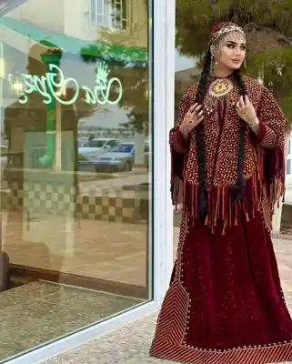 Türkmen fasonlar pombarh fasonlar Fasonlar 2025 fasonlar fason moda modalar Bezen bezen Türkmen fasonlar 2026 Türkmen fasonlar 2025 Türkmen fasonlar 2024 Türkmen fasonlar 2023 turkmenistan türkmenistan turkmen türkmen ashgabat  asgabat aşgabat balkan mary lebap dashoguz dasoguz daşoguz pombarh ponbarhat gulyupek gülýüpek stapel ştapel Gralan Çüýdeşen Abaýa Gadymy Krep Gurultaý 	Keteni Ýüpek Şifon Gipýur Lyon Welwet Atlas Kaşemir Streýç Suzana Ştapel Gülýüpek Pombarh Ýupka Gursakça Aksesuarlar Palto Penjek Okuw eşik Fata Sport eşik Uniforma Nakidka Öýme Şarf kompýuter ýaka ýaglyk Arenda köýnek 2nji el köýnek Taýyn köýnek Matalar Milli lybas milli lybaslar Toý köýnek Toý köýnekler toy koynek toy koynekler gundelik koynekler Gündelik	 
 köýnekler fata koynek Modern taze fason Eskiz koynektm turkmenkoynek türkmenkoynek fason moda moda fasonlar Iş eşik el iş	sada	ýakaly ýakasyz	keşdeli biserli	ýeňli giň nagyşly ýüregi açyk stoýka ýaka ýanly kombinasiýa 	zerli üsti aşak guşakly seçekli gysga ýeňli Milli lybas el iş  Goýy-gyzyl