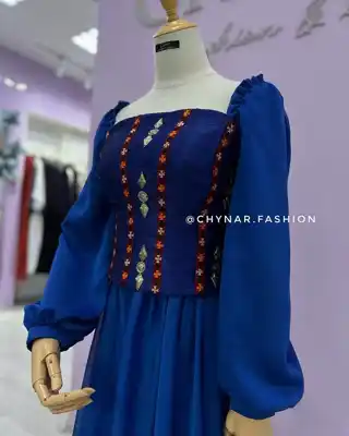 Türkmen fasonlar pombarh fasonlar Fasonlar 2025 fasonlar fason moda modalar Bezen bezen Türkmen fasonlar 2026 Türkmen fasonlar 2025 Türkmen fasonlar 2024 Türkmen fasonlar 2023 turkmenistan türkmenistan turkmen türkmen ashgabat  asgabat aşgabat balkan mary lebap dashoguz dasoguz daşoguz pombarh ponbarhat gulyupek gülýüpek stapel ştapel Gralan Çüýdeşen Abaýa Gadymy Krep Gurultaý 	Keteni Ýüpek Şifon Gipýur Lyon Welwet Atlas Kaşemir Streýç Suzana Ştapel Gülýüpek Pombarh Ýupka Gursakça Aksesuarlar Palto Penjek Okuw eşik Fata Sport eşik Uniforma Nakidka Öýme Şarf kompýuter ýaka ýaglyk Arenda köýnek 2nji el köýnek Taýyn köýnek Matalar Milli lybas milli lybaslar Toý köýnek Toý köýnekler toy koynek toy koynekler gundelik koynekler Gündelik	 
 köýnekler fata koynek Modern taze fason Eskiz koynektm turkmenkoynek türkmenkoynek fason moda moda fasonlar Iş eşik el iş	sada	ýakaly ýakasyz	keşdeli biserli	ýeňli giň nagyşly ýüregi açyk stoýka ýaka ýanly kombinasiýa 	zerli üsti aşak guşakly seçekli gysga ýeňli Şifon, Lyon Gündelik el iş, ýakasyz, ýüregi açyk, ýeňli 17-25, 26-35 Goýy-gök tomus, guyz