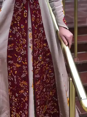 Türkmen fasonlar pombarh fasonlar Fasonlar 2025 fasonlar fason moda modalar Bezen bezen Türkmen fasonlar 2026 Türkmen fasonlar 2025 Türkmen fasonlar 2024 Türkmen fasonlar 2023 turkmenistan türkmenistan turkmen türkmen ashgabat  asgabat aşgabat balkan mary lebap dashoguz dasoguz daşoguz pombarh ponbarhat gulyupek gülýüpek stapel ştapel Gralan Çüýdeşen Abaýa Gadymy Krep Gurultaý 	Keteni Ýüpek Şifon Gipýur Lyon Welwet Atlas Kaşemir Streýç Suzana Ştapel Gülýüpek Pombarh Ýupka Gursakça Aksesuarlar Palto Penjek Okuw eşik Fata Sport eşik Uniforma Nakidka Öýme Şarf kompýuter ýaka ýaglyk Arenda köýnek 2nji el köýnek Taýyn köýnek Matalar Milli lybas milli lybaslar Toý köýnek Toý köýnekler toy koynek toy koynekler gundelik koynekler Gündelik	 
 köýnekler fata koynek Modern taze fason Eskiz koynektm turkmenkoynek türkmenkoynek fason moda moda fasonlar Iş eşik el iş	sada	ýakaly ýakasyz	keşdeli biserli	ýeňli giň nagyşly ýüregi açyk stoýka ýaka ýanly kombinasiýa 	zerli üsti aşak guşakly seçekli gysga ýeňli Modern keşdeli, nagyşly  Bežewyý, Goýy-gyzyl, Pudra, Sary