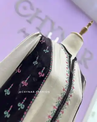 Türkmen fasonlar pombarh fasonlar Fasonlar 2025 fasonlar fason moda modalar Bezen bezen Türkmen fasonlar 2026 Türkmen fasonlar 2025 Türkmen fasonlar 2024 Türkmen fasonlar 2023 turkmenistan türkmenistan turkmen türkmen ashgabat  asgabat aşgabat balkan mary lebap dashoguz dasoguz daşoguz pombarh ponbarhat gulyupek gülýüpek stapel ştapel Gralan Çüýdeşen Abaýa Gadymy Krep Gurultaý 	Keteni Ýüpek Şifon Gipýur Lyon Welwet Atlas Kaşemir Streýç Suzana Ştapel Gülýüpek Pombarh Ýupka Gursakça Aksesuarlar Palto Penjek Okuw eşik Fata Sport eşik Uniforma Nakidka Öýme Şarf kompýuter ýaka ýaglyk Arenda köýnek 2nji el köýnek Taýyn köýnek Matalar Milli lybas milli lybaslar Toý köýnek Toý köýnekler toy koynek toy koynekler gundelik koynekler Gündelik	 
 köýnekler fata koynek Modern taze fason Eskiz koynektm turkmenkoynek türkmenkoynek fason moda moda fasonlar Iş eşik el iş	sada	ýakaly ýakasyz	keşdeli biserli	ýeňli giň nagyşly ýüregi açyk stoýka ýaka ýanly kombinasiýa 	zerli üsti aşak guşakly seçekli gysga ýeňli Ýüpek, Ştapel Gündelik el iş, keşdeli, sada, ýanly, ýeňli, kombinasiýa, nagyşly 17-25, 26-35 Ak, Mämişi, Goňur yaz, tomus, guyz