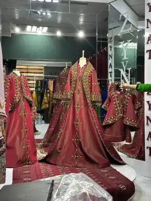 Türkmen fasonlar pombarh fasonlar Fasonlar 2025 fasonlar fason moda modalar Bezen bezen Türkmen fasonlar 2026 Türkmen fasonlar 2025 Türkmen fasonlar 2024 Türkmen fasonlar 2023 turkmenistan türkmenistan turkmen türkmen ashgabat  asgabat aşgabat balkan mary lebap dashoguz dasoguz daşoguz pombarh ponbarhat gulyupek gülýüpek stapel ştapel Gralan Çüýdeşen Abaýa Gadymy Krep Gurultaý 	Keteni Ýüpek Şifon Gipýur Lyon Welwet Atlas Kaşemir Streýç Suzana Ştapel Gülýüpek Pombarh Ýupka Gursakça Aksesuarlar Palto Penjek Okuw eşik Fata Sport eşik Uniforma Nakidka Öýme Şarf kompýuter ýaka ýaglyk Arenda köýnek 2nji el köýnek Taýyn köýnek Matalar Milli lybas milli lybaslar Toý köýnek Toý köýnekler toy koynek toy koynekler gundelik koynekler Gündelik	 
 köýnekler fata koynek Modern taze fason Eskiz koynektm turkmenkoynek türkmenkoynek fason moda moda fasonlar Iş eşik el iş	sada	ýakaly ýakasyz	keşdeli biserli	ýeňli giň nagyşly ýüregi açyk stoýka ýaka ýanly kombinasiýa 	zerli üsti aşak guşakly seçekli gysga ýeňli 