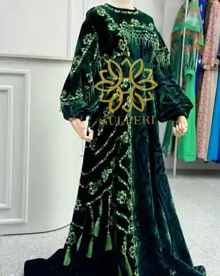 Türkmen fasonlar pombarh fasonlar Fasonlar 2025 fasonlar fason moda modalar Bezen bezen Türkmen fasonlar 2026 Türkmen fasonlar 2025 Türkmen fasonlar 2024 Türkmen fasonlar 2023 turkmenistan türkmenistan turkmen türkmen ashgabat  asgabat aşgabat balkan mary lebap dashoguz dasoguz daşoguz pombarh ponbarhat gulyupek gülýüpek stapel ştapel Gralan Çüýdeşen Abaýa Gadymy Krep Gurultaý 	Keteni Ýüpek Şifon Gipýur Lyon Welwet Atlas Kaşemir Streýç Suzana Ştapel Gülýüpek Pombarh Ýupka Gursakça Aksesuarlar Palto Penjek Okuw eşik Fata Sport eşik Uniforma Nakidka Öýme Şarf kompýuter ýaka ýaglyk Arenda köýnek 2nji el köýnek Taýyn köýnek Matalar Milli lybas milli lybaslar Toý köýnek Toý köýnekler toy koynek toy koynekler gundelik koynekler Gündelik	 
 köýnekler fata koynek Modern taze fason Eskiz koynektm turkmenkoynek türkmenkoynek fason moda moda fasonlar Iş eşik el iş	sada	ýakaly ýakasyz	keşdeli biserli	ýeňli giň nagyşly ýüregi açyk stoýka ýaka ýanly kombinasiýa 	zerli üsti aşak guşakly seçekli gysga ýeňli Panbarhat (Pombarh) Toý köýnek el iş, biserli  Goýy-ýaşyl