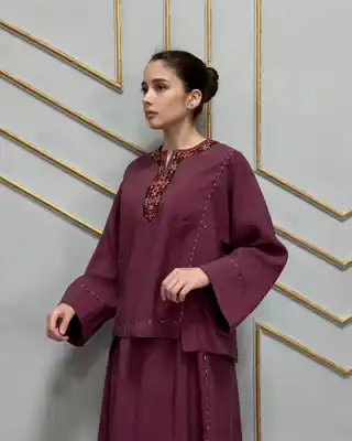 Türkmen fasonlar pombarh fasonlar Fasonlar 2025 fasonlar fason moda modalar Bezen bezen Türkmen fasonlar 2026 Türkmen fasonlar 2025 Türkmen fasonlar 2024 Türkmen fasonlar 2023 turkmenistan türkmenistan turkmen türkmen ashgabat  asgabat aşgabat balkan mary lebap dashoguz dasoguz daşoguz pombarh ponbarhat gulyupek gülýüpek stapel ştapel Gralan Çüýdeşen Abaýa Gadymy Krep Gurultaý 	Keteni Ýüpek Şifon Gipýur Lyon Welwet Atlas Kaşemir Streýç Suzana Ştapel Gülýüpek Pombarh Ýupka Gursakça Aksesuarlar Palto Penjek Okuw eşik Fata Sport eşik Uniforma Nakidka Öýme Şarf kompýuter ýaka ýaglyk Arenda köýnek 2nji el köýnek Taýyn köýnek Matalar Milli lybas milli lybaslar Toý köýnek Toý köýnekler toy koynek toy koynekler gundelik koynekler Gündelik	 
 köýnekler fata koynek Modern taze fason Eskiz koynektm turkmenkoynek türkmenkoynek fason moda moda fasonlar Iş eşik el iş	sada	ýakaly ýakasyz	keşdeli biserli	ýeňli giň nagyşly ýüregi açyk stoýka ýaka ýanly kombinasiýa 	zerli üsti aşak guşakly seçekli gysga ýeňli Gündelik sada  Ak, Çal, Gülgüne, Benewşe, Mämişi, Goýy-gök  Taýyn köýnek