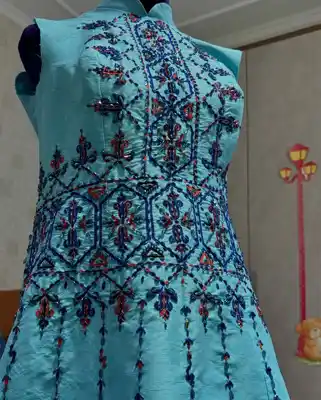 Türkmen fasonlar pombarh fasonlar Fasonlar 2025 fasonlar fason moda modalar Bezen bezen Türkmen fasonlar 2026 Türkmen fasonlar 2025 Türkmen fasonlar 2024 Türkmen fasonlar 2023 turkmenistan türkmenistan turkmen türkmen ashgabat  asgabat aşgabat balkan mary lebap dashoguz dasoguz daşoguz pombarh ponbarhat gulyupek gülýüpek stapel ştapel Gralan Çüýdeşen Abaýa Gadymy Krep Gurultaý 	Keteni Ýüpek Şifon Gipýur Lyon Welwet Atlas Kaşemir Streýç Suzana Ştapel Gülýüpek Pombarh Ýupka Gursakça Aksesuarlar Palto Penjek Okuw eşik Fata Sport eşik Uniforma Nakidka Öýme Şarf kompýuter ýaka ýaglyk Arenda köýnek 2nji el köýnek Taýyn köýnek Matalar Milli lybas milli lybaslar Toý köýnek Toý köýnekler toy koynek toy koynekler gundelik koynekler Gündelik	 
 köýnekler fata koynek Modern taze fason Eskiz koynektm turkmenkoynek türkmenkoynek fason moda moda fasonlar Iş eşik el iş	sada	ýakaly ýakasyz	keşdeli biserli	ýeňli giň nagyşly ýüregi açyk stoýka ýaka ýanly kombinasiýa 	zerli üsti aşak guşakly seçekli gysga ýeňli Toý köýnek el iş, keşdeli, ýakasyz, biserli, gysga ýeňli, nagyşly 17-25, 26-35 Gök tomus, guyz