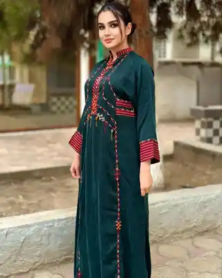 Türkmen fasonlar pombarh fasonlar Fasonlar 2025 fasonlar fason moda modalar Bezen bezen Türkmen fasonlar 2026 Türkmen fasonlar 2025 Türkmen fasonlar 2024 Türkmen fasonlar 2023 turkmenistan türkmenistan turkmen türkmen ashgabat  asgabat aşgabat balkan mary lebap dashoguz dasoguz daşoguz pombarh ponbarhat gulyupek gülýüpek stapel ştapel Gralan Çüýdeşen Abaýa Gadymy Krep Gurultaý 	Keteni Ýüpek Şifon Gipýur Lyon Welwet Atlas Kaşemir Streýç Suzana Ştapel Gülýüpek Pombarh Ýupka Gursakça Aksesuarlar Palto Penjek Okuw eşik Fata Sport eşik Uniforma Nakidka Öýme Şarf kompýuter ýaka ýaglyk Arenda köýnek 2nji el köýnek Taýyn köýnek Matalar Milli lybas milli lybaslar Toý köýnek Toý köýnekler toy koynek toy koynekler gundelik koynekler Gündelik	 
 köýnekler fata koynek Modern taze fason Eskiz koynektm turkmenkoynek türkmenkoynek fason moda moda fasonlar Iş eşik el iş	sada	ýakaly ýakasyz	keşdeli biserli	ýeňli giň nagyşly ýüregi açyk stoýka ýaka ýanly kombinasiýa 	zerli üsti aşak guşakly seçekli gysga ýeňli Gülýüpek Gündelik el iş, keşdeli  Goýy-ýaşyl