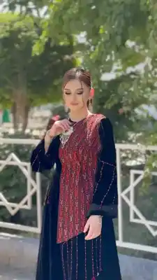 Türkmen fasonlar pombarh fasonlar Fasonlar 2025 fasonlar fason moda modalar Bezen bezen Türkmen fasonlar 2026 Türkmen fasonlar 2025 Türkmen fasonlar 2024 Türkmen fasonlar 2023 turkmenistan türkmenistan turkmen türkmen ashgabat  asgabat aşgabat balkan mary lebap dashoguz dasoguz daşoguz pombarh ponbarhat gulyupek gülýüpek stapel ştapel Gralan Çüýdeşen Abaýa Gadymy Krep Gurultaý 	Keteni Ýüpek Şifon Gipýur Lyon Welwet Atlas Kaşemir Streýç Suzana Ştapel Gülýüpek Pombarh Ýupka Gursakça Aksesuarlar Palto Penjek Okuw eşik Fata Sport eşik Uniforma Nakidka Öýme Şarf kompýuter ýaka ýaglyk Arenda köýnek 2nji el köýnek Taýyn köýnek Matalar Milli lybas milli lybaslar Toý köýnek Toý köýnekler toy koynek toy koynekler gundelik koynekler Gündelik	 
 köýnekler fata koynek Modern taze fason Eskiz koynektm turkmenkoynek türkmenkoynek fason moda moda fasonlar Iş eşik el iş	sada	ýakaly ýakasyz	keşdeli biserli	ýeňli giň nagyşly ýüregi açyk stoýka ýaka ýanly kombinasiýa 	zerli üsti aşak guşakly seçekli gysga ýeňli Panbarhat (Pombarh) Toý köýnek, Milli lybas el iş, keşdeli, ýakaly, ýeňli, kombinasiýa, nagyşly 17-25, 26-35 Gara, Goýy-gyzyl