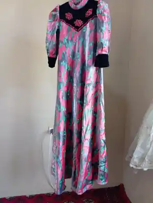 Türkmen fasonlar pombarh fasonlar Fasonlar 2025 fasonlar fason moda modalar Bezen bezen Türkmen fasonlar 2026 Türkmen fasonlar 2025 Türkmen fasonlar 2024 Türkmen fasonlar 2023 turkmenistan türkmenistan turkmen türkmen ashgabat  asgabat aşgabat balkan mary lebap dashoguz dasoguz daşoguz pombarh ponbarhat gulyupek gülýüpek stapel ştapel Gralan Çüýdeşen Abaýa Gadymy Krep Gurultaý 	Keteni Ýüpek Şifon Gipýur Lyon Welwet Atlas Kaşemir Streýç Suzana Ştapel Gülýüpek Pombarh Ýupka Gursakça Aksesuarlar Palto Penjek Okuw eşik Fata Sport eşik Uniforma Nakidka Öýme Şarf kompýuter ýaka ýaglyk Arenda köýnek 2nji el köýnek Taýyn köýnek Matalar Milli lybas milli lybaslar Toý köýnek Toý köýnekler toy koynek toy koynekler gundelik koynekler Gündelik	 
 köýnekler fata koynek Modern taze fason Eskiz koynektm turkmenkoynek türkmenkoynek fason moda moda fasonlar Iş eşik el iş	sada	ýakaly ýakasyz	keşdeli biserli	ýeňli giň nagyşly ýüregi açyk stoýka ýaka ýanly kombinasiýa 	zerli üsti aşak guşakly seçekli gysga ýeňli 