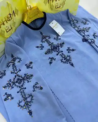 Türkmen fasonlar pombarh fasonlar Fasonlar 2025 fasonlar fason moda modalar Bezen bezen Türkmen fasonlar 2026 Türkmen fasonlar 2025 Türkmen fasonlar 2024 Türkmen fasonlar 2023 turkmenistan türkmenistan turkmen türkmen ashgabat  asgabat aşgabat balkan mary lebap dashoguz dasoguz daşoguz pombarh ponbarhat gulyupek gülýüpek stapel ştapel Gralan Çüýdeşen Abaýa Gadymy Krep Gurultaý 	Keteni Ýüpek Şifon Gipýur Lyon Welwet Atlas Kaşemir Streýç Suzana Ştapel Gülýüpek Pombarh Ýupka Gursakça Aksesuarlar Palto Penjek Okuw eşik Fata Sport eşik Uniforma Nakidka Öýme Şarf kompýuter ýaka ýaglyk Arenda köýnek 2nji el köýnek Taýyn köýnek Matalar Milli lybas milli lybaslar Toý köýnek Toý köýnekler toy koynek toy koynekler gundelik koynekler Gündelik	 
 köýnekler fata koynek Modern taze fason Eskiz koynektm turkmenkoynek türkmenkoynek fason moda moda fasonlar Iş eşik el iş	sada	ýakaly ýakasyz	keşdeli biserli	ýeňli giň nagyşly ýüregi açyk stoýka ýaka ýanly kombinasiýa 	zerli üsti aşak guşakly seçekli gysga ýeňli Lyon Gündelik sada  Gök