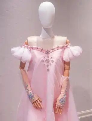 Türkmen fasonlar pombarh fasonlar Fasonlar 2025 fasonlar fason moda modalar Bezen bezen Türkmen fasonlar 2026 Türkmen fasonlar 2025 Türkmen fasonlar 2024 Türkmen fasonlar 2023 turkmenistan türkmenistan turkmen türkmen ashgabat  asgabat aşgabat balkan mary lebap dashoguz dasoguz daşoguz pombarh ponbarhat gulyupek gülýüpek stapel ştapel Gralan Çüýdeşen Abaýa Gadymy Krep Gurultaý 	Keteni Ýüpek Şifon Gipýur Lyon Welwet Atlas Kaşemir Streýç Suzana Ştapel Gülýüpek Pombarh Ýupka Gursakça Aksesuarlar Palto Penjek Okuw eşik Fata Sport eşik Uniforma Nakidka Öýme Şarf kompýuter ýaka ýaglyk Arenda köýnek 2nji el köýnek Taýyn köýnek Matalar Milli lybas milli lybaslar Toý köýnek Toý köýnekler toy koynek toy koynekler gundelik koynekler Gündelik	 
 köýnekler fata koynek Modern taze fason Eskiz koynektm turkmenkoynek türkmenkoynek fason moda moda fasonlar Iş eşik el iş	sada	ýakaly ýakasyz	keşdeli biserli	ýeňli giň nagyşly ýüregi açyk stoýka ýaka ýanly kombinasiýa 	zerli üsti aşak guşakly seçekli gysga ýeňli Toý köýnek, Modern el iş, ýakasyz, gysga ýeňli, giň 12-16 Gülgüne, Pudra yaz, tomus, guyz