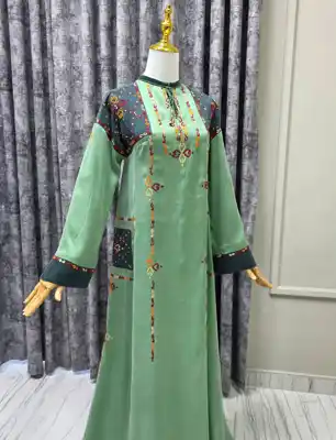 Türkmen fasonlar pombarh fasonlar Fasonlar 2025 fasonlar fason moda modalar Bezen bezen Türkmen fasonlar 2026 Türkmen fasonlar 2025 Türkmen fasonlar 2024 Türkmen fasonlar 2023 turkmenistan türkmenistan turkmen türkmen ashgabat  asgabat aşgabat balkan mary lebap dashoguz dasoguz daşoguz pombarh ponbarhat gulyupek gülýüpek stapel ştapel Gralan Çüýdeşen Abaýa Gadymy Krep Gurultaý 	Keteni Ýüpek Şifon Gipýur Lyon Welwet Atlas Kaşemir Streýç Suzana Ştapel Gülýüpek Pombarh Ýupka Gursakça Aksesuarlar Palto Penjek Okuw eşik Fata Sport eşik Uniforma Nakidka Öýme Şarf kompýuter ýaka ýaglyk Arenda köýnek 2nji el köýnek Taýyn köýnek Matalar Milli lybas milli lybaslar Toý köýnek Toý köýnekler toy koynek toy koynekler gundelik koynekler Gündelik	 
 köýnekler fata koynek Modern taze fason Eskiz koynektm turkmenkoynek türkmenkoynek fason moda moda fasonlar Iş eşik el iş	sada	ýakaly ýakasyz	keşdeli biserli	ýeňli giň nagyşly ýüregi açyk stoýka ýaka ýanly kombinasiýa 	zerli üsti aşak guşakly seçekli gysga ýeňli Gülýüpek Toý köýnek, Milli lybas el iş, keşdeli, ýeňli, giň 17-25, 26-35 Haki, Ýaşyl yaz, tomus, guyz, gysh