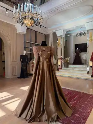 Türkmen fasonlar pombarh fasonlar Fasonlar 2025 fasonlar fason moda modalar Bezen bezen Türkmen fasonlar 2026 Türkmen fasonlar 2025 Türkmen fasonlar 2024 Türkmen fasonlar 2023 turkmenistan türkmenistan turkmen türkmen ashgabat  asgabat aşgabat balkan mary lebap dashoguz dasoguz daşoguz pombarh ponbarhat gulyupek gülýüpek stapel ştapel Gralan Çüýdeşen Abaýa Gadymy Krep Gurultaý 	Keteni Ýüpek Şifon Gipýur Lyon Welwet Atlas Kaşemir Streýç Suzana Ştapel Gülýüpek Pombarh Ýupka Gursakça Aksesuarlar Palto Penjek Okuw eşik Fata Sport eşik Uniforma Nakidka Öýme Şarf kompýuter ýaka ýaglyk Arenda köýnek 2nji el köýnek Taýyn köýnek Matalar Milli lybas milli lybaslar Toý köýnek Toý köýnekler toy koynek toy koynekler gundelik koynekler Gündelik	 
 köýnekler fata koynek Modern taze fason Eskiz koynektm turkmenkoynek türkmenkoynek fason moda moda fasonlar Iş eşik el iş	sada	ýakaly ýakasyz	keşdeli biserli	ýeňli giň nagyşly ýüregi açyk stoýka ýaka ýanly kombinasiýa 	zerli üsti aşak guşakly seçekli gysga ýeňli 