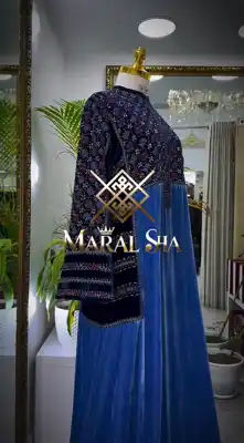 Türkmen fasonlar pombarh fasonlar Fasonlar 2025 fasonlar fason moda modalar Bezen bezen Türkmen fasonlar 2026 Türkmen fasonlar 2025 Türkmen fasonlar 2024 Türkmen fasonlar 2023 turkmenistan türkmenistan turkmen türkmen ashgabat  asgabat aşgabat balkan mary lebap dashoguz dasoguz daşoguz pombarh ponbarhat gulyupek gülýüpek stapel ştapel Gralan Çüýdeşen Abaýa Gadymy Krep Gurultaý 	Keteni Ýüpek Şifon Gipýur Lyon Welwet Atlas Kaşemir Streýç Suzana Ştapel Gülýüpek Pombarh Ýupka Gursakça Aksesuarlar Palto Penjek Okuw eşik Fata Sport eşik Uniforma Nakidka Öýme Şarf kompýuter ýaka ýaglyk Arenda köýnek 2nji el köýnek Taýyn köýnek Matalar Milli lybas milli lybaslar Toý köýnek Toý köýnekler toy koynek toy koynekler gundelik koynekler Gündelik	 
 köýnekler fata koynek Modern taze fason Eskiz koynektm turkmenkoynek türkmenkoynek fason moda moda fasonlar Iş eşik el iş	sada	ýakaly ýakasyz	keşdeli biserli	ýeňli giň nagyşly ýüregi açyk stoýka ýaka ýanly kombinasiýa 	zerli üsti aşak guşakly seçekli gysga ýeňli Panbarhat (Pombarh) Toý köýnek, Milli lybas el iş, keşdeli, ýakaly, biserli, ýeňli, giň, nagyşly 26-35, 35+ Benewşe, Goýy-gök yaz, tomus, guyz, gysh