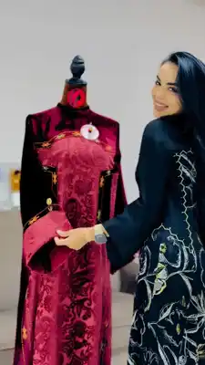 Türkmen fasonlar pombarh fasonlar Fasonlar 2025 fasonlar fason moda modalar Bezen bezen Türkmen fasonlar 2026 Türkmen fasonlar 2025 Türkmen fasonlar 2024 Türkmen fasonlar 2023 turkmenistan türkmenistan turkmen türkmen ashgabat  asgabat aşgabat balkan mary lebap dashoguz dasoguz daşoguz pombarh ponbarhat gulyupek gülýüpek stapel ştapel Gralan Çüýdeşen Abaýa Gadymy Krep Gurultaý 	Keteni Ýüpek Şifon Gipýur Lyon Welwet Atlas Kaşemir Streýç Suzana Ştapel Gülýüpek Pombarh Ýupka Gursakça Aksesuarlar Palto Penjek Okuw eşik Fata Sport eşik Uniforma Nakidka Öýme Şarf kompýuter ýaka ýaglyk Arenda köýnek 2nji el köýnek Taýyn köýnek Matalar Milli lybas milli lybaslar Toý köýnek Toý köýnekler toy koynek toy koynekler gundelik koynekler Gündelik	 
 köýnekler fata koynek Modern taze fason Eskiz koynektm turkmenkoynek türkmenkoynek fason moda moda fasonlar Iş eşik el iş	sada	ýakaly ýakasyz	keşdeli biserli	ýeňli giň nagyşly ýüregi açyk stoýka ýaka ýanly kombinasiýa 	zerli üsti aşak guşakly seçekli gysga ýeňli Panbarhat (Pombarh) Toý köýnek el iş, keşdeli, ýakaly, ýeňli, nagyşly 17-25, 26-35 Goýy-gyzyl, Gyzyl