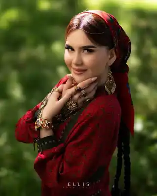 Türkmen fasonlar pombarh fasonlar Fasonlar 2025 fasonlar fason moda modalar Bezen bezen Türkmen fasonlar 2026 Türkmen fasonlar 2025 Türkmen fasonlar 2024 Türkmen fasonlar 2023 turkmenistan türkmenistan turkmen türkmen ashgabat  asgabat aşgabat balkan mary lebap dashoguz dasoguz daşoguz pombarh ponbarhat gulyupek gülýüpek stapel ştapel Gralan Çüýdeşen Abaýa Gadymy Krep Gurultaý 	Keteni Ýüpek Şifon Gipýur Lyon Welwet Atlas Kaşemir Streýç Suzana Ştapel Gülýüpek Pombarh Ýupka Gursakça Aksesuarlar Palto Penjek Okuw eşik Fata Sport eşik Uniforma Nakidka Öýme Şarf kompýuter ýaka ýaglyk Arenda köýnek 2nji el köýnek Taýyn köýnek Matalar Milli lybas milli lybaslar Toý köýnek Toý köýnekler toy koynek toy koynekler gundelik koynekler Gündelik	 
 köýnekler fata koynek Modern taze fason Eskiz koynektm turkmenkoynek türkmenkoynek fason moda moda fasonlar Iş eşik el iş	sada	ýakaly ýakasyz	keşdeli biserli	ýeňli giň nagyşly ýüregi açyk stoýka ýaka ýanly kombinasiýa 	zerli üsti aşak guşakly seçekli gysga ýeňli Ştapel, Gülýüpek Toý köýnek el iş, keşdeli, ýakaly, ýeňli, giň 17-25, 26-35 Goýy-gyzyl yaz, tomus, guyz