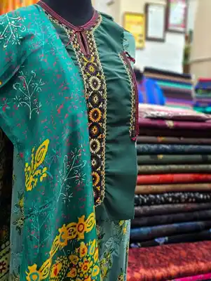 Türkmen fasonlar pombarh fasonlar Fasonlar 2025 fasonlar fason moda modalar Bezen bezen Türkmen fasonlar 2026 Türkmen fasonlar 2025 Türkmen fasonlar 2024 Türkmen fasonlar 2023 turkmenistan türkmenistan turkmen türkmen ashgabat  asgabat aşgabat balkan mary lebap dashoguz dasoguz daşoguz pombarh ponbarhat gulyupek gülýüpek stapel ştapel Gralan Çüýdeşen Abaýa Gadymy Krep Gurultaý 	Keteni Ýüpek Şifon Gipýur Lyon Welwet Atlas Kaşemir Streýç Suzana Ştapel Gülýüpek Pombarh Ýupka Gursakça Aksesuarlar Palto Penjek Okuw eşik Fata Sport eşik Uniforma Nakidka Öýme Şarf kompýuter ýaka ýaglyk Arenda köýnek 2nji el köýnek Taýyn köýnek Matalar Milli lybas milli lybaslar Toý köýnek Toý köýnekler toy koynek toy koynekler gundelik koynekler Gündelik	 
 köýnekler fata koynek Modern taze fason Eskiz koynektm turkmenkoynek türkmenkoynek fason moda moda fasonlar Iş eşik el iş	sada	ýakaly ýakasyz	keşdeli biserli	ýeňli giň nagyşly ýüregi açyk stoýka ýaka ýanly kombinasiýa 	zerli üsti aşak guşakly seçekli gysga ýeňli 