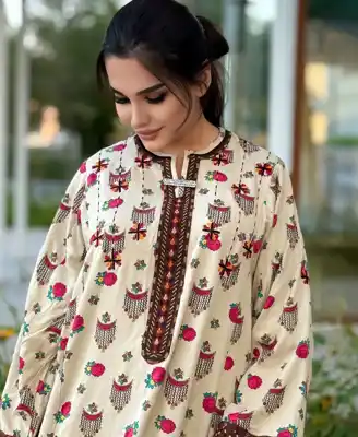 Türkmen fasonlar pombarh fasonlar Fasonlar 2025 fasonlar fason moda modalar Bezen bezen Türkmen fasonlar 2026 Türkmen fasonlar 2025 Türkmen fasonlar 2024 Türkmen fasonlar 2023 turkmenistan türkmenistan turkmen türkmen ashgabat  asgabat aşgabat balkan mary lebap dashoguz dasoguz daşoguz pombarh ponbarhat gulyupek gülýüpek stapel ştapel Gralan Çüýdeşen Abaýa Gadymy Krep Gurultaý 	Keteni Ýüpek Şifon Gipýur Lyon Welwet Atlas Kaşemir Streýç Suzana Ştapel Gülýüpek Pombarh Ýupka Gursakça Aksesuarlar Palto Penjek Okuw eşik Fata Sport eşik Uniforma Nakidka Öýme Şarf kompýuter ýaka ýaglyk Arenda köýnek 2nji el köýnek Taýyn köýnek Matalar Milli lybas milli lybaslar Toý köýnek Toý köýnekler toy koynek toy koynekler gundelik koynekler Gündelik	 
 köýnekler fata koynek Modern taze fason Eskiz koynektm turkmenkoynek türkmenkoynek fason moda moda fasonlar Iş eşik el iş	sada	ýakaly ýakasyz	keşdeli biserli	ýeňli giň nagyşly ýüregi açyk stoýka ýaka ýanly kombinasiýa 	zerli üsti aşak guşakly seçekli gysga ýeňli Ştapel Gündelik el iş, keşdeli, ýakaly, ýeňli, giň 17-25, 26-35 Ak, Bežewyý tomus, guyz Taýyn köýnek