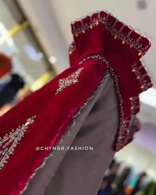 Türkmen fasonlar pombarh fasonlar Fasonlar 2025 fasonlar fason moda modalar Bezen bezen Türkmen fasonlar 2026 Türkmen fasonlar 2025 Türkmen fasonlar 2024 Türkmen fasonlar 2023 turkmenistan türkmenistan turkmen türkmen ashgabat  asgabat aşgabat balkan mary lebap dashoguz dasoguz daşoguz pombarh ponbarhat gulyupek gülýüpek stapel ştapel Gralan Çüýdeşen Abaýa Gadymy Krep Gurultaý 	Keteni Ýüpek Şifon Gipýur Lyon Welwet Atlas Kaşemir Streýç Suzana Ştapel Gülýüpek Pombarh Ýupka Gursakça Aksesuarlar Palto Penjek Okuw eşik Fata Sport eşik Uniforma Nakidka Öýme Şarf kompýuter ýaka ýaglyk Arenda köýnek 2nji el köýnek Taýyn köýnek Matalar Milli lybas milli lybaslar Toý köýnek Toý köýnekler toy koynek toy koynekler gundelik koynekler Gündelik	 
 köýnekler fata koynek Modern taze fason Eskiz koynektm turkmenkoynek türkmenkoynek fason moda moda fasonlar Iş eşik el iş	sada	ýakaly ýakasyz	keşdeli biserli	ýeňli giň nagyşly ýüregi açyk stoýka ýaka ýanly kombinasiýa 	zerli üsti aşak guşakly seçekli gysga ýeňli Panbarhat (Pombarh), Ýüpek, Şantu Toý köýnek el iş, ýakasyz, biserli, ýanly, ýeňli, giň, kombinasiýa 17-25, 26-35 Goýy-gyzyl, Çal yaz, guyz