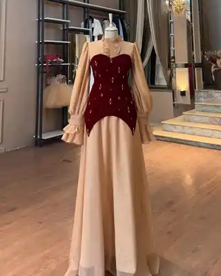 Türkmen fasonlar pombarh fasonlar Fasonlar 2025 fasonlar fason moda modalar Bezen bezen Türkmen fasonlar 2026 Türkmen fasonlar 2025 Türkmen fasonlar 2024 Türkmen fasonlar 2023 turkmenistan türkmenistan turkmen türkmen ashgabat  asgabat aşgabat balkan mary lebap dashoguz dasoguz daşoguz pombarh ponbarhat gulyupek gülýüpek stapel ştapel Gralan Çüýdeşen Abaýa Gadymy Krep Gurultaý 	Keteni Ýüpek Şifon Gipýur Lyon Welwet Atlas Kaşemir Streýç Suzana Ştapel Gülýüpek Pombarh Ýupka Gursakça Aksesuarlar Palto Penjek Okuw eşik Fata Sport eşik Uniforma Nakidka Öýme Şarf kompýuter ýaka ýaglyk Arenda köýnek 2nji el köýnek Taýyn köýnek Matalar Milli lybas milli lybaslar Toý köýnek Toý köýnekler toy koynek toy koynekler gundelik koynekler Gündelik	 
 köýnekler fata koynek Modern taze fason Eskiz koynektm turkmenkoynek türkmenkoynek fason moda moda fasonlar Iş eşik el iş	sada	ýakaly ýakasyz	keşdeli biserli	ýeňli giň nagyşly ýüregi açyk stoýka ýaka ýanly kombinasiýa 	zerli üsti aşak guşakly seçekli gysga ýeňli Toý köýnek, Modern ýakasyz, ýeňli, giň, kombinasiýa, üsti aşak, nagyşly 17-25, 26-35 Bežewyý, Goýy-gyzyl yaz, tomus, guyz