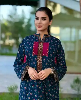 Türkmen fasonlar pombarh fasonlar Fasonlar 2025 fasonlar fason moda modalar Bezen bezen Türkmen fasonlar 2026 Türkmen fasonlar 2025 Türkmen fasonlar 2024 Türkmen fasonlar 2023 turkmenistan türkmenistan turkmen türkmen ashgabat  asgabat aşgabat balkan mary lebap dashoguz dasoguz daşoguz pombarh ponbarhat gulyupek gülýüpek stapel ştapel Gralan Çüýdeşen Abaýa Gadymy Krep Gurultaý 	Keteni Ýüpek Şifon Gipýur Lyon Welwet Atlas Kaşemir Streýç Suzana Ştapel Gülýüpek Pombarh Ýupka Gursakça Aksesuarlar Palto Penjek Okuw eşik Fata Sport eşik Uniforma Nakidka Öýme Şarf kompýuter ýaka ýaglyk Arenda köýnek 2nji el köýnek Taýyn köýnek Matalar Milli lybas milli lybaslar Toý köýnek Toý köýnekler toy koynek toy koynekler gundelik koynekler Gündelik	 
 köýnekler fata koynek Modern taze fason Eskiz koynektm turkmenkoynek türkmenkoynek fason moda moda fasonlar Iş eşik el iş	sada	ýakaly ýakasyz	keşdeli biserli	ýeňli giň nagyşly ýüregi açyk stoýka ýaka ýanly kombinasiýa 	zerli üsti aşak guşakly seçekli gysga ýeňli Ştapel Gündelik keşdeli, ýakaly, ýeňli, giň 12-16, 17-25, 26-35, 35+ Goýy-gök yaz, tomus, guyz, gysh Taýyn köýnek