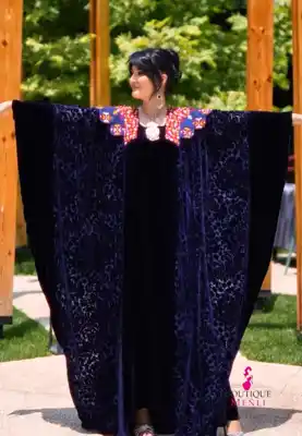 Türkmen fasonlar pombarh fasonlar Fasonlar 2025 fasonlar fason moda modalar Bezen bezen Türkmen fasonlar 2026 Türkmen fasonlar 2025 Türkmen fasonlar 2024 Türkmen fasonlar 2023 turkmenistan türkmenistan turkmen türkmen ashgabat  asgabat aşgabat balkan mary lebap dashoguz dasoguz daşoguz pombarh ponbarhat gulyupek gülýüpek stapel ştapel Gralan Çüýdeşen Abaýa Gadymy Krep Gurultaý 	Keteni Ýüpek Şifon Gipýur Lyon Welwet Atlas Kaşemir Streýç Suzana Ştapel Gülýüpek Pombarh Ýupka Gursakça Aksesuarlar Palto Penjek Okuw eşik Fata Sport eşik Uniforma Nakidka Öýme Şarf kompýuter ýaka ýaglyk Arenda köýnek 2nji el köýnek Taýyn köýnek Matalar Milli lybas milli lybaslar Toý köýnek Toý köýnekler toy koynek toy koynekler gundelik koynekler Gündelik	 
 köýnekler fata koynek Modern taze fason Eskiz koynektm turkmenkoynek türkmenkoynek fason moda moda fasonlar Iş eşik el iş	sada	ýakaly ýakasyz	keşdeli biserli	ýeňli giň nagyşly ýüregi açyk stoýka ýaka ýanly kombinasiýa 	zerli üsti aşak guşakly seçekli gysga ýeňli Panbarhat (Pombarh) Toý köýnek ýakasyz, gysga ýeňli, giň, nagyşly 17-25, 26-35 Goýy-gök yaz, tomus, guyz Taýyn köýnek