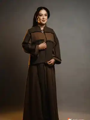 Türkmen fasonlar pombarh fasonlar Fasonlar 2025 fasonlar fason moda modalar Bezen bezen Türkmen fasonlar 2026 Türkmen fasonlar 2025 Türkmen fasonlar 2024 Türkmen fasonlar 2023 turkmenistan türkmenistan turkmen türkmen ashgabat  asgabat aşgabat balkan mary lebap dashoguz dasoguz daşoguz pombarh ponbarhat gulyupek gülýüpek stapel ştapel Gralan Çüýdeşen Abaýa Gadymy Krep Gurultaý 	Keteni Ýüpek Şifon Gipýur Lyon Welwet Atlas Kaşemir Streýç Suzana Ştapel Gülýüpek Pombarh Ýupka Gursakça Aksesuarlar Palto Penjek Okuw eşik Fata Sport eşik Uniforma Nakidka Öýme Şarf kompýuter ýaka ýaglyk Arenda köýnek 2nji el köýnek Taýyn köýnek Matalar Milli lybas milli lybaslar Toý köýnek Toý köýnekler toy koynek toy koynekler gundelik koynekler Gündelik	 
 köýnekler fata koynek Modern taze fason Eskiz koynektm turkmenkoynek türkmenkoynek fason moda moda fasonlar Iş eşik el iş	sada	ýakaly ýakasyz	keşdeli biserli	ýeňli giň nagyşly ýüregi açyk stoýka ýaka ýanly kombinasiýa 	zerli üsti aşak guşakly seçekli gysga ýeňli 