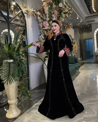 Türkmen fasonlar pombarh fasonlar Fasonlar 2025 fasonlar fason moda modalar Bezen bezen Türkmen fasonlar 2026 Türkmen fasonlar 2025 Türkmen fasonlar 2024 Türkmen fasonlar 2023 turkmenistan türkmenistan turkmen türkmen ashgabat  asgabat aşgabat balkan mary lebap dashoguz dasoguz daşoguz pombarh ponbarhat gulyupek gülýüpek stapel ştapel Gralan Çüýdeşen Abaýa Gadymy Krep Gurultaý 	Keteni Ýüpek Şifon Gipýur Lyon Welwet Atlas Kaşemir Streýç Suzana Ştapel Gülýüpek Pombarh Ýupka Gursakça Aksesuarlar Palto Penjek Okuw eşik Fata Sport eşik Uniforma Nakidka Öýme Şarf kompýuter ýaka ýaglyk Arenda köýnek 2nji el köýnek Taýyn köýnek Matalar Milli lybas milli lybaslar Toý köýnek Toý köýnekler toy koynek toy koynekler gundelik koynekler Gündelik	 
 köýnekler fata koynek Modern taze fason Eskiz koynektm turkmenkoynek türkmenkoynek fason moda moda fasonlar Iş eşik el iş	sada	ýakaly ýakasyz	keşdeli biserli	ýeňli giň nagyşly ýüregi açyk stoýka ýaka ýanly kombinasiýa 	zerli üsti aşak guşakly seçekli gysga ýeňli Panbarhat (Pombarh) Toý köýnek el iş, ýakaly  Gara