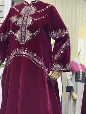 Türkmen fasonlar pombarh fasonlar Fasonlar 2025 fasonlar fason moda modalar Bezen bezen Türkmen fasonlar 2026 Türkmen fasonlar 2025 Türkmen fasonlar 2024 Türkmen fasonlar 2023 turkmenistan türkmenistan turkmen türkmen ashgabat  asgabat aşgabat balkan mary lebap dashoguz dasoguz daşoguz pombarh ponbarhat gulyupek gülýüpek stapel ştapel Gralan Çüýdeşen Abaýa Gadymy Krep Gurultaý 	Keteni Ýüpek Şifon Gipýur Lyon Welwet Atlas Kaşemir Streýç Suzana Ştapel Gülýüpek Pombarh Ýupka Gursakça Aksesuarlar Palto Penjek Okuw eşik Fata Sport eşik Uniforma Nakidka Öýme Şarf kompýuter ýaka ýaglyk Arenda köýnek 2nji el köýnek Taýyn köýnek Matalar Milli lybas milli lybaslar Toý köýnek Toý köýnekler toy koynek toy koynekler gundelik koynekler Gündelik	 
 köýnekler fata koynek Modern taze fason Eskiz koynektm turkmenkoynek türkmenkoynek fason moda moda fasonlar Iş eşik el iş	sada	ýakaly ýakasyz	keşdeli biserli	ýeňli giň nagyşly ýüregi açyk stoýka ýaka ýanly kombinasiýa 	zerli üsti aşak guşakly seçekli gysga ýeňli Panbarhat (Pombarh) Uçurym köýnek el iş, ýakaly, ýeňli, giň 17-25 Goýy-gyzyl guyz