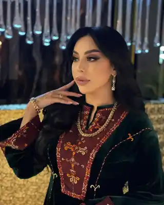 Türkmen fasonlar pombarh fasonlar Fasonlar 2025 fasonlar fason moda modalar Bezen bezen Türkmen fasonlar 2026 Türkmen fasonlar 2025 Türkmen fasonlar 2024 Türkmen fasonlar 2023 turkmenistan türkmenistan turkmen türkmen ashgabat  asgabat aşgabat balkan mary lebap dashoguz dasoguz daşoguz pombarh ponbarhat gulyupek gülýüpek stapel ştapel Gralan Çüýdeşen Abaýa Gadymy Krep Gurultaý 	Keteni Ýüpek Şifon Gipýur Lyon Welwet Atlas Kaşemir Streýç Suzana Ştapel Gülýüpek Pombarh Ýupka Gursakça Aksesuarlar Palto Penjek Okuw eşik Fata Sport eşik Uniforma Nakidka Öýme Şarf kompýuter ýaka ýaglyk Arenda köýnek 2nji el köýnek Taýyn köýnek Matalar Milli lybas milli lybaslar Toý köýnek Toý köýnekler toy koynek toy koynekler gundelik koynekler Gündelik	 
 köýnekler fata koynek Modern taze fason Eskiz koynektm turkmenkoynek türkmenkoynek fason moda moda fasonlar Iş eşik el iş	sada	ýakaly ýakasyz	keşdeli biserli	ýeňli giň nagyşly ýüregi açyk stoýka ýaka ýanly kombinasiýa 	zerli üsti aşak guşakly seçekli gysga ýeňli Panbarhat (Pombarh) Toý köýnek el iş, ýakaly  Gara