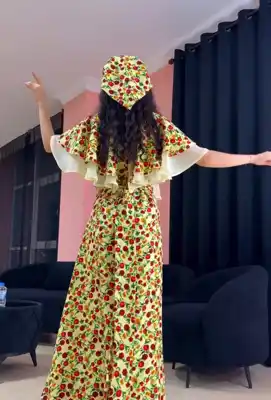 Türkmen fasonlar pombarh fasonlar Fasonlar 2025 fasonlar fason moda modalar Bezen bezen Türkmen fasonlar 2026 Türkmen fasonlar 2025 Türkmen fasonlar 2024 Türkmen fasonlar 2023 turkmenistan türkmenistan turkmen türkmen ashgabat  asgabat aşgabat balkan mary lebap dashoguz dasoguz daşoguz pombarh ponbarhat gulyupek gülýüpek stapel ştapel Gralan Çüýdeşen Abaýa Gadymy Krep Gurultaý 	Keteni Ýüpek Şifon Gipýur Lyon Welwet Atlas Kaşemir Streýç Suzana Ştapel Gülýüpek Pombarh Ýupka Gursakça Aksesuarlar Palto Penjek Okuw eşik Fata Sport eşik Uniforma Nakidka Öýme Şarf kompýuter ýaka ýaglyk Arenda köýnek 2nji el köýnek Taýyn köýnek Matalar Milli lybas milli lybaslar Toý köýnek Toý köýnekler toy koynek toy koynekler gundelik koynekler Gündelik	 
 köýnekler fata koynek Modern taze fason Eskiz koynektm turkmenkoynek türkmenkoynek fason moda moda fasonlar Iş eşik el iş	sada	ýakaly ýakasyz	keşdeli biserli	ýeňli giň nagyşly ýüregi açyk stoýka ýaka ýanly kombinasiýa 	zerli üsti aşak guşakly seçekli gysga ýeňli Lyon Gündelik el iş, sada, ýakasyz, gysga ýeňli, giň 17-25, 26-35, 35+ Sary tomus Taýyn köýnek