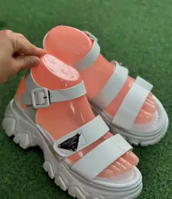 Türkmen fasonlar pombarh fasonlar Fasonlar 2025 fasonlar fason moda modalar Bezen bezen Türkmen fasonlar 2026 Türkmen fasonlar 2025 Türkmen fasonlar 2024 Türkmen fasonlar 2023 turkmenistan türkmenistan turkmen türkmen ashgabat  asgabat aşgabat balkan mary lebap dashoguz dasoguz daşoguz pombarh ponbarhat gulyupek gülýüpek stapel ştapel Gralan Çüýdeşen Abaýa Gadymy Krep Gurultaý 	Keteni Ýüpek Şifon Gipýur Lyon Welwet Atlas Kaşemir Streýç Suzana Ştapel Gülýüpek Pombarh Ýupka Gursakça Aksesuarlar Palto Penjek Okuw eşik Fata Sport eşik Uniforma Nakidka Öýme Şarf kompýuter ýaka ýaglyk Arenda köýnek 2nji el köýnek Taýyn köýnek Matalar Milli lybas milli lybaslar Toý köýnek Toý köýnekler toy koynek toy koynekler gundelik koynekler Gündelik	 
 köýnekler fata koynek Modern taze fason Eskiz koynektm turkmenkoynek türkmenkoynek fason moda moda fasonlar Iş eşik el iş	sada	ýakaly ýakasyz	keşdeli biserli	ýeňli giň nagyşly ýüregi açyk stoýka ýaka ýanly kombinasiýa 	zerli üsti aşak guşakly seçekli gysga ýeňli Gara, Ak, Goýy-ýaşyl, Kümüş yaz, tomus, guyz Aýakgap