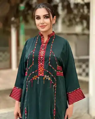 Türkmen fasonlar pombarh fasonlar Fasonlar 2025 fasonlar fason moda modalar Bezen bezen Türkmen fasonlar 2026 Türkmen fasonlar 2025 Türkmen fasonlar 2024 Türkmen fasonlar 2023 turkmenistan türkmenistan turkmen türkmen ashgabat  asgabat aşgabat balkan mary lebap dashoguz dasoguz daşoguz pombarh ponbarhat gulyupek gülýüpek stapel ştapel Gralan Çüýdeşen Abaýa Gadymy Krep Gurultaý 	Keteni Ýüpek Şifon Gipýur Lyon Welwet Atlas Kaşemir Streýç Suzana Ştapel Gülýüpek Pombarh Ýupka Gursakça Aksesuarlar Palto Penjek Okuw eşik Fata Sport eşik Uniforma Nakidka Öýme Şarf kompýuter ýaka ýaglyk Arenda köýnek 2nji el köýnek Taýyn köýnek Matalar Milli lybas milli lybaslar Toý köýnek Toý köýnekler toy koynek toy koynekler gundelik koynekler Gündelik	 
 köýnekler fata koynek Modern taze fason Eskiz koynektm turkmenkoynek türkmenkoynek fason moda moda fasonlar Iş eşik el iş	sada	ýakaly ýakasyz	keşdeli biserli	ýeňli giň nagyşly ýüregi açyk stoýka ýaka ýanly kombinasiýa 	zerli üsti aşak guşakly seçekli gysga ýeňli Gülýüpek Gündelik el iş, keşdeli  Goýy-ýaşyl