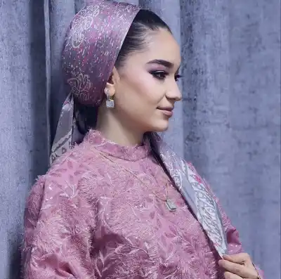 Türkmen fasonlar pombarh fasonlar Fasonlar 2025 fasonlar fason moda modalar Bezen bezen Türkmen fasonlar 2026 Türkmen fasonlar 2025 Türkmen fasonlar 2024 Türkmen fasonlar 2023 turkmenistan türkmenistan turkmen türkmen ashgabat  asgabat aşgabat balkan mary lebap dashoguz dasoguz daşoguz pombarh ponbarhat gulyupek gülýüpek stapel ştapel Gralan Çüýdeşen Abaýa Gadymy Krep Gurultaý 	Keteni Ýüpek Şifon Gipýur Lyon Welwet Atlas Kaşemir Streýç Suzana Ştapel Gülýüpek Pombarh Ýupka Gursakça Aksesuarlar Palto Penjek Okuw eşik Fata Sport eşik Uniforma Nakidka Öýme Şarf kompýuter ýaka ýaglyk Arenda köýnek 2nji el köýnek Taýyn köýnek Matalar Milli lybas milli lybaslar Toý köýnek Toý köýnekler toy koynek toy koynekler gundelik koynekler Gündelik	 
 köýnekler fata koynek Modern taze fason Eskiz koynektm turkmenkoynek türkmenkoynek fason moda moda fasonlar Iş eşik el iş	sada	ýakaly ýakasyz	keşdeli biserli	ýeňli giň nagyşly ýüregi açyk stoýka ýaka ýanly kombinasiýa 	zerli üsti aşak guşakly seçekli gysga ýeňli Öýme