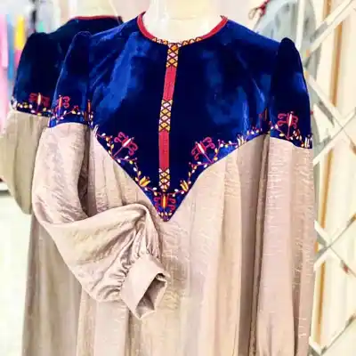 Türkmen fasonlar pombarh fasonlar Fasonlar 2025 fasonlar fason moda modalar Bezen bezen Türkmen fasonlar 2026 Türkmen fasonlar 2025 Türkmen fasonlar 2024 Türkmen fasonlar 2023 turkmenistan türkmenistan turkmen türkmen ashgabat  asgabat aşgabat balkan mary lebap dashoguz dasoguz daşoguz pombarh ponbarhat gulyupek gülýüpek stapel ştapel Gralan Çüýdeşen Abaýa Gadymy Krep Gurultaý 	Keteni Ýüpek Şifon Gipýur Lyon Welwet Atlas Kaşemir Streýç Suzana Ştapel Gülýüpek Pombarh Ýupka Gursakça Aksesuarlar Palto Penjek Okuw eşik Fata Sport eşik Uniforma Nakidka Öýme Şarf kompýuter ýaka ýaglyk Arenda köýnek 2nji el köýnek Taýyn köýnek Matalar Milli lybas milli lybaslar Toý köýnek Toý köýnekler toy koynek toy koynekler gundelik koynekler Gündelik	 
 köýnekler fata koynek Modern taze fason Eskiz koynektm turkmenkoynek türkmenkoynek fason moda moda fasonlar Iş eşik el iş	sada	ýakaly ýakasyz	keşdeli biserli	ýeňli giň nagyşly ýüregi açyk stoýka ýaka ýanly kombinasiýa 	zerli üsti aşak guşakly seçekli gysga ýeňli Lyon, Panbarhat (Pombarh) Toý köýnek, Modern el iş, ýeňli, kombinasiýa