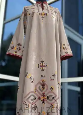 Türkmen fasonlar pombarh fasonlar Fasonlar 2025 fasonlar fason moda modalar Bezen bezen Türkmen fasonlar 2026 Türkmen fasonlar 2025 Türkmen fasonlar 2024 Türkmen fasonlar 2023 turkmenistan türkmenistan turkmen türkmen ashgabat  asgabat aşgabat balkan mary lebap dashoguz dasoguz daşoguz pombarh ponbarhat gulyupek gülýüpek stapel ştapel Gralan Çüýdeşen Abaýa Gadymy Krep Gurultaý 	Keteni Ýüpek Şifon Gipýur Lyon Welwet Atlas Kaşemir Streýç Suzana Ştapel Gülýüpek Pombarh Ýupka Gursakça Aksesuarlar Palto Penjek Okuw eşik Fata Sport eşik Uniforma Nakidka Öýme Şarf kompýuter ýaka ýaglyk Arenda köýnek 2nji el köýnek Taýyn köýnek Matalar Milli lybas milli lybaslar Toý köýnek Toý köýnekler toy koynek toy koynekler gundelik koynekler Gündelik	 
 köýnekler fata koynek Modern taze fason Eskiz koynektm turkmenkoynek türkmenkoynek fason moda moda fasonlar Iş eşik el iş	sada	ýakaly ýakasyz	keşdeli biserli	ýeňli giň nagyşly ýüregi açyk stoýka ýaka ýanly kombinasiýa 	zerli üsti aşak guşakly seçekli gysga ýeňli Keteni, Panbarhat (Pombarh) Toý köýnek el iş  Gara, Bežewyý, Goýy-gyzyl, Mämişi