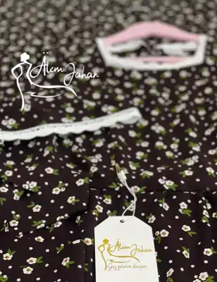 Türkmen fasonlar pombarh fasonlar Fasonlar 2025 fasonlar fason moda modalar Bezen bezen Türkmen fasonlar 2026 Türkmen fasonlar 2025 Türkmen fasonlar 2024 Türkmen fasonlar 2023 turkmenistan türkmenistan turkmen türkmen ashgabat  asgabat aşgabat balkan mary lebap dashoguz dasoguz daşoguz pombarh ponbarhat gulyupek gülýüpek stapel ştapel Gralan Çüýdeşen Abaýa Gadymy Krep Gurultaý 	Keteni Ýüpek Şifon Gipýur Lyon Welwet Atlas Kaşemir Streýç Suzana Ştapel Gülýüpek Pombarh Ýupka Gursakça Aksesuarlar Palto Penjek Okuw eşik Fata Sport eşik Uniforma Nakidka Öýme Şarf kompýuter ýaka ýaglyk Arenda köýnek 2nji el köýnek Taýyn köýnek Matalar Milli lybas milli lybaslar Toý köýnek Toý köýnekler toy koynek toy koynekler gundelik koynekler Gündelik	 
 köýnekler fata koynek Modern taze fason Eskiz koynektm turkmenkoynek türkmenkoynek fason moda moda fasonlar Iş eşik el iş	sada	ýakaly ýakasyz	keşdeli biserli	ýeňli giň nagyşly ýüregi açyk stoýka ýaka ýanly kombinasiýa 	zerli üsti aşak guşakly seçekli gysga ýeňli Ştapel Gündelik ýakasyz, gysga ýeňli, giň 17-25, 26-35 Goýy-goňur yaz, tomus, guyz Taýyn köýnek