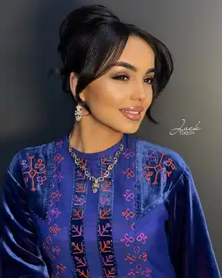 Türkmen fasonlar pombarh fasonlar Fasonlar 2025 fasonlar fason moda modalar Bezen bezen Türkmen fasonlar 2026 Türkmen fasonlar 2025 Türkmen fasonlar 2024 Türkmen fasonlar 2023 turkmenistan türkmenistan turkmen türkmen ashgabat  asgabat aşgabat balkan mary lebap dashoguz dasoguz daşoguz pombarh ponbarhat gulyupek gülýüpek stapel ştapel Gralan Çüýdeşen Abaýa Gadymy Krep Gurultaý 	Keteni Ýüpek Şifon Gipýur Lyon Welwet Atlas Kaşemir Streýç Suzana Ştapel Gülýüpek Pombarh Ýupka Gursakça Aksesuarlar Palto Penjek Okuw eşik Fata Sport eşik Uniforma Nakidka Öýme Şarf kompýuter ýaka ýaglyk Arenda köýnek 2nji el köýnek Taýyn köýnek Matalar Milli lybas milli lybaslar Toý köýnek Toý köýnekler toy koynek toy koynekler gundelik koynekler Gündelik	 
 köýnekler fata koynek Modern taze fason Eskiz koynektm turkmenkoynek türkmenkoynek fason moda moda fasonlar Iş eşik el iş	sada	ýakaly ýakasyz	keşdeli biserli	ýeňli giň nagyşly ýüregi açyk stoýka ýaka ýanly kombinasiýa 	zerli üsti aşak guşakly seçekli gysga ýeňli Panbarhat (Pombarh) Toý köýnek el iş, keşdeli, ýakasyz, ýeňli, giň 17-25, 26-35 Benewşe, Goýy-gök yaz, guyz, gysh