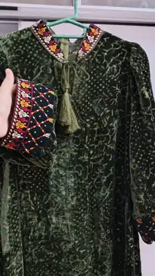 Türkmen fasonlar pombarh fasonlar Fasonlar 2025 fasonlar fason moda modalar Bezen bezen Türkmen fasonlar 2026 Türkmen fasonlar 2025 Türkmen fasonlar 2024 Türkmen fasonlar 2023 turkmenistan türkmenistan turkmen türkmen ashgabat  asgabat aşgabat balkan mary lebap dashoguz dasoguz daşoguz pombarh ponbarhat gulyupek gülýüpek stapel ştapel Gralan Çüýdeşen Abaýa Gadymy Krep Gurultaý 	Keteni Ýüpek Şifon Gipýur Lyon Welwet Atlas Kaşemir Streýç Suzana Ştapel Gülýüpek Pombarh Ýupka Gursakça Aksesuarlar Palto Penjek Okuw eşik Fata Sport eşik Uniforma Nakidka Öýme Şarf kompýuter ýaka ýaglyk Arenda köýnek 2nji el köýnek Taýyn köýnek Matalar Milli lybas milli lybaslar Toý köýnek Toý köýnekler toy koynek toy koynekler gundelik koynekler Gündelik	 
 köýnekler fata koynek Modern taze fason Eskiz koynektm turkmenkoynek türkmenkoynek fason moda moda fasonlar Iş eşik el iş	sada	ýakaly ýakasyz	keşdeli biserli	ýeňli giň nagyşly ýüregi açyk stoýka ýaka ýanly kombinasiýa 	zerli üsti aşak guşakly seçekli gysga ýeňli 