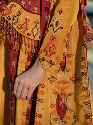 Türkmen fasonlar pombarh fasonlar Fasonlar 2025 fasonlar fason moda modalar Bezen bezen Türkmen fasonlar 2026 Türkmen fasonlar 2025 Türkmen fasonlar 2024 Türkmen fasonlar 2023 turkmenistan türkmenistan turkmen türkmen ashgabat  asgabat aşgabat balkan mary lebap dashoguz dasoguz daşoguz pombarh ponbarhat gulyupek gülýüpek stapel ştapel Gralan Çüýdeşen Abaýa Gadymy Krep Gurultaý 	Keteni Ýüpek Şifon Gipýur Lyon Welwet Atlas Kaşemir Streýç Suzana Ştapel Gülýüpek Pombarh Ýupka Gursakça Aksesuarlar Palto Penjek Okuw eşik Fata Sport eşik Uniforma Nakidka Öýme Şarf kompýuter ýaka ýaglyk Arenda köýnek 2nji el köýnek Taýyn köýnek Matalar Milli lybas milli lybaslar Toý köýnek Toý köýnekler toy koynek toy koynekler gundelik koynekler Gündelik	 
 köýnekler fata koynek Modern taze fason Eskiz koynektm turkmenkoynek türkmenkoynek fason moda moda fasonlar Iş eşik el iş	sada	ýakaly ýakasyz	keşdeli biserli	ýeňli giň nagyşly ýüregi açyk stoýka ýaka ýanly kombinasiýa 	zerli üsti aşak guşakly seçekli gysga ýeňli Keteni Modern keşdeli, biserli  Bežewyý, Gyzyl, Mämişi, Sary