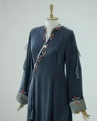 Türkmen fasonlar pombarh fasonlar Fasonlar 2025 fasonlar fason moda modalar Bezen bezen Türkmen fasonlar 2026 Türkmen fasonlar 2025 Türkmen fasonlar 2024 Türkmen fasonlar 2023 turkmenistan türkmenistan turkmen türkmen ashgabat  asgabat aşgabat balkan mary lebap dashoguz dasoguz daşoguz pombarh ponbarhat gulyupek gülýüpek stapel ştapel Gralan Çüýdeşen Abaýa Gadymy Krep Gurultaý 	Keteni Ýüpek Şifon Gipýur Lyon Welwet Atlas Kaşemir Streýç Suzana Ştapel Gülýüpek Pombarh Ýupka Gursakça Aksesuarlar Palto Penjek Okuw eşik Fata Sport eşik Uniforma Nakidka Öýme Şarf kompýuter ýaka ýaglyk Arenda köýnek 2nji el köýnek Taýyn köýnek Matalar Milli lybas milli lybaslar Toý köýnek Toý köýnekler toy koynek toy koynekler gundelik koynekler Gündelik	 
 köýnekler fata koynek Modern taze fason Eskiz koynektm turkmenkoynek türkmenkoynek fason moda moda fasonlar Iş eşik el iş	sada	ýakaly ýakasyz	keşdeli biserli	ýeňli giň nagyşly ýüregi açyk stoýka ýaka ýanly kombinasiýa 	zerli üsti aşak guşakly seçekli gysga ýeňli Gülýüpek Toý köýnek el iş, keşdeli, sada, ýakasyz, ýanly, ýeňli, giň, nagyşly 17-25, 26-35 Benewşe tomus Taýyn köýnek