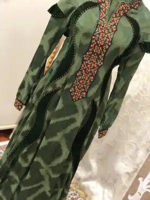 Türkmen fasonlar pombarh fasonlar Fasonlar 2025 fasonlar fason moda modalar Bezen bezen Türkmen fasonlar 2026 Türkmen fasonlar 2025 Türkmen fasonlar 2024 Türkmen fasonlar 2023 turkmenistan türkmenistan turkmen türkmen ashgabat  asgabat aşgabat balkan mary lebap dashoguz dasoguz daşoguz pombarh ponbarhat gulyupek gülýüpek stapel ştapel Gralan Çüýdeşen Abaýa Gadymy Krep Gurultaý 	Keteni Ýüpek Şifon Gipýur Lyon Welwet Atlas Kaşemir Streýç Suzana Ştapel Gülýüpek Pombarh Ýupka Gursakça Aksesuarlar Palto Penjek Okuw eşik Fata Sport eşik Uniforma Nakidka Öýme Şarf kompýuter ýaka ýaglyk Arenda köýnek 2nji el köýnek Taýyn köýnek Matalar Milli lybas milli lybaslar Toý köýnek Toý köýnekler toy koynek toy koynekler gundelik koynekler Gündelik	 
 köýnekler fata koynek Modern taze fason Eskiz koynektm turkmenkoynek türkmenkoynek fason moda moda fasonlar Iş eşik el iş	sada	ýakaly ýakasyz	keşdeli biserli	ýeňli giň nagyşly ýüregi açyk stoýka ýaka ýanly kombinasiýa 	zerli üsti aşak guşakly seçekli gysga ýeňli Gülýüpek Gündelik el iş, ýakaly, ýeňli, giň 26-35 Haki, Ýaşyl, Goýy-ýaşyl yaz, tomus, guyz 2nji el