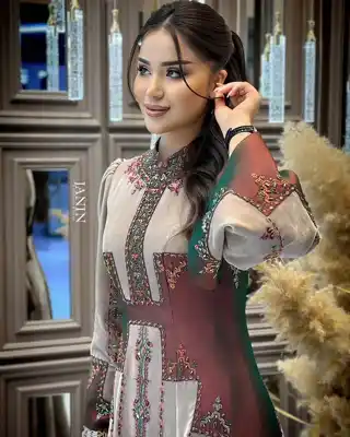 Türkmen fasonlar pombarh fasonlar Fasonlar 2025 fasonlar fason moda modalar Bezen bezen Türkmen fasonlar 2026 Türkmen fasonlar 2025 Türkmen fasonlar 2024 Türkmen fasonlar 2023 turkmenistan türkmenistan turkmen türkmen ashgabat  asgabat aşgabat balkan mary lebap dashoguz dasoguz daşoguz pombarh ponbarhat gulyupek gülýüpek stapel ştapel Gralan Çüýdeşen Abaýa Gadymy Krep Gurultaý 	Keteni Ýüpek Şifon Gipýur Lyon Welwet Atlas Kaşemir Streýç Suzana Ştapel Gülýüpek Pombarh Ýupka Gursakça Aksesuarlar Palto Penjek Okuw eşik Fata Sport eşik Uniforma Nakidka Öýme Şarf kompýuter ýaka ýaglyk Arenda köýnek 2nji el köýnek Taýyn köýnek Matalar Milli lybas milli lybaslar Toý köýnek Toý köýnekler toy koynek toy koynekler gundelik koynekler Gündelik	 
 köýnekler fata koynek Modern taze fason Eskiz koynektm turkmenkoynek türkmenkoynek fason moda moda fasonlar Iş eşik el iş	sada	ýakaly ýakasyz	keşdeli biserli	ýeňli giň nagyşly ýüregi açyk stoýka ýaka ýanly kombinasiýa 	zerli üsti aşak guşakly seçekli gysga ýeňli Toý köýnek el iş, keşdeli, ýakaly, biserli, ýeňli, kombinasiýa 17-25, 26-35 Bežewyý, Goýy-gyzyl