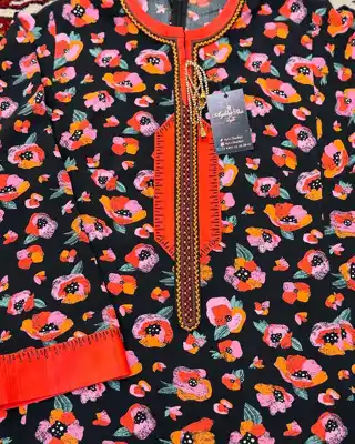 Türkmen fasonlar pombarh fasonlar Fasonlar 2025 fasonlar fason moda modalar Bezen bezen Türkmen fasonlar 2026 Türkmen fasonlar 2025 Türkmen fasonlar 2024 Türkmen fasonlar 2023 turkmenistan türkmenistan turkmen türkmen ashgabat  asgabat aşgabat balkan mary lebap dashoguz dasoguz daşoguz pombarh ponbarhat gulyupek gülýüpek stapel ştapel Gralan Çüýdeşen Abaýa Gadymy Krep Gurultaý 	Keteni Ýüpek Şifon Gipýur Lyon Welwet Atlas Kaşemir Streýç Suzana Ştapel Gülýüpek Pombarh Ýupka Gursakça Aksesuarlar Palto Penjek Okuw eşik Fata Sport eşik Uniforma Nakidka Öýme Şarf kompýuter ýaka ýaglyk Arenda köýnek 2nji el köýnek Taýyn köýnek Matalar Milli lybas milli lybaslar Toý köýnek Toý köýnekler toy koynek toy koynekler gundelik koynekler Gündelik	 
 köýnekler fata koynek Modern taze fason Eskiz koynektm turkmenkoynek türkmenkoynek fason moda moda fasonlar Iş eşik el iş	sada	ýakaly ýakasyz	keşdeli biserli	ýeňli giň nagyşly ýüregi açyk stoýka ýaka ýanly kombinasiýa 	zerli üsti aşak guşakly seçekli gysga ýeňli Atlas, Ştapel Toý köýnek, Gündelik el iş, ýakaly, ýanly, ýeňli 17-25, 26-35 Gara, Gyzyl yaz, tomus Taýyn köýnek