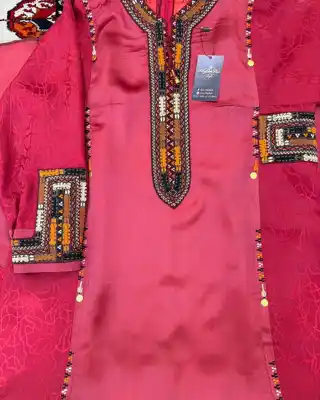 Türkmen fasonlar pombarh fasonlar Fasonlar 2025 fasonlar fason moda modalar Bezen bezen Türkmen fasonlar 2026 Türkmen fasonlar 2025 Türkmen fasonlar 2024 Türkmen fasonlar 2023 turkmenistan türkmenistan turkmen türkmen ashgabat  asgabat aşgabat balkan mary lebap dashoguz dasoguz daşoguz pombarh ponbarhat gulyupek gülýüpek stapel ştapel Gralan Çüýdeşen Abaýa Gadymy Krep Gurultaý 	Keteni Ýüpek Şifon Gipýur Lyon Welwet Atlas Kaşemir Streýç Suzana Ştapel Gülýüpek Pombarh Ýupka Gursakça Aksesuarlar Palto Penjek Okuw eşik Fata Sport eşik Uniforma Nakidka Öýme Şarf kompýuter ýaka ýaglyk Arenda köýnek 2nji el köýnek Taýyn köýnek Matalar Milli lybas milli lybaslar Toý köýnek Toý köýnekler toy koynek toy koynekler gundelik koynekler Gündelik	 
 köýnekler fata koynek Modern taze fason Eskiz koynektm turkmenkoynek türkmenkoynek fason moda moda fasonlar Iş eşik el iş	sada	ýakaly ýakasyz	keşdeli biserli	ýeňli giň nagyşly ýüregi açyk stoýka ýaka ýanly kombinasiýa 	zerli üsti aşak guşakly seçekli gysga ýeňli Atlas Toý köýnek el iş, keşdeli, ýakaly, ýeňli, giň, kombinasiýa 17-25, 26-35, 35+ Gyzyl yaz, tomus, gysh Taýyn köýnek