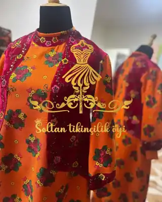 Türkmen fasonlar pombarh fasonlar Fasonlar 2025 fasonlar fason moda modalar Bezen bezen Türkmen fasonlar 2026 Türkmen fasonlar 2025 Türkmen fasonlar 2024 Türkmen fasonlar 2023 turkmenistan türkmenistan turkmen türkmen ashgabat  asgabat aşgabat balkan mary lebap dashoguz dasoguz daşoguz pombarh ponbarhat gulyupek gülýüpek stapel ştapel Gralan Çüýdeşen Abaýa Gadymy Krep Gurultaý 	Keteni Ýüpek Şifon Gipýur Lyon Welwet Atlas Kaşemir Streýç Suzana Ştapel Gülýüpek Pombarh Ýupka Gursakça Aksesuarlar Palto Penjek Okuw eşik Fata Sport eşik Uniforma Nakidka Öýme Şarf kompýuter ýaka ýaglyk Arenda köýnek 2nji el köýnek Taýyn köýnek Matalar Milli lybas milli lybaslar Toý köýnek Toý köýnekler toy koynek toy koynekler gundelik koynekler Gündelik	 
 köýnekler fata koynek Modern taze fason Eskiz koynektm turkmenkoynek türkmenkoynek fason moda moda fasonlar Iş eşik el iş	sada	ýakaly ýakasyz	keşdeli biserli	ýeňli giň nagyşly ýüregi açyk stoýka ýaka ýanly kombinasiýa 	zerli üsti aşak guşakly seçekli gysga ýeňli 