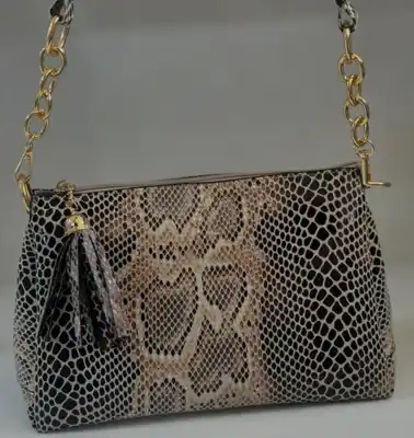 Türkmen fasonlar pombarh fasonlar Fasonlar 2025 fasonlar fason moda modalar Bezen bezen Türkmen fasonlar 2026 Türkmen fasonlar 2025 Türkmen fasonlar 2024 Türkmen fasonlar 2023 turkmenistan türkmenistan turkmen türkmen ashgabat  asgabat aşgabat balkan mary lebap dashoguz dasoguz daşoguz pombarh ponbarhat gulyupek gülýüpek stapel ştapel Gralan Çüýdeşen Abaýa Gadymy Krep Gurultaý 	Keteni Ýüpek Şifon Gipýur Lyon Welwet Atlas Kaşemir Streýç Suzana Ştapel Gülýüpek Pombarh Ýupka Gursakça Aksesuarlar Palto Penjek Okuw eşik Fata Sport eşik Uniforma Nakidka Öýme Şarf kompýuter ýaka ýaglyk Arenda köýnek 2nji el köýnek Taýyn köýnek Matalar Milli lybas milli lybaslar Toý köýnek Toý köýnekler toy koynek toy koynekler gundelik koynekler Gündelik	 
 köýnekler fata koynek Modern taze fason Eskiz koynektm turkmenkoynek türkmenkoynek fason moda moda fasonlar Iş eşik el iş	sada	ýakaly ýakasyz	keşdeli biserli	ýeňli giň nagyşly ýüregi açyk stoýka ýaka ýanly kombinasiýa 	zerli üsti aşak guşakly seçekli gysga ýeňli Sumka