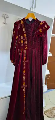 Türkmen fasonlar pombarh fasonlar Fasonlar 2025 fasonlar fason moda modalar Bezen bezen Türkmen fasonlar 2026 Türkmen fasonlar 2025 Türkmen fasonlar 2024 Türkmen fasonlar 2023 turkmenistan türkmenistan turkmen türkmen ashgabat  asgabat aşgabat balkan mary lebap dashoguz dasoguz daşoguz pombarh ponbarhat gulyupek gülýüpek stapel ştapel Gralan Çüýdeşen Abaýa Gadymy Krep Gurultaý 	Keteni Ýüpek Şifon Gipýur Lyon Welwet Atlas Kaşemir Streýç Suzana Ştapel Gülýüpek Pombarh Ýupka Gursakça Aksesuarlar Palto Penjek Okuw eşik Fata Sport eşik Uniforma Nakidka Öýme Şarf kompýuter ýaka ýaglyk Arenda köýnek 2nji el köýnek Taýyn köýnek Matalar Milli lybas milli lybaslar Toý köýnek Toý köýnekler toy koynek toy koynekler gundelik koynekler Gündelik	 
 köýnekler fata koynek Modern taze fason Eskiz koynektm turkmenkoynek türkmenkoynek fason moda moda fasonlar Iş eşik el iş	sada	ýakaly ýakasyz	keşdeli biserli	ýeňli giň nagyşly ýüregi açyk stoýka ýaka ýanly kombinasiýa 	zerli üsti aşak guşakly seçekli gysga ýeňli Panbarhat (Pombarh) Toý köýnek el iş, keşdeli, ýakasyz, ýanly, ýeňli, giň, kombinasiýa, nagyşly 17-25, 26-35 Goýy-gyzyl yaz, guyz, gysh 2nji el