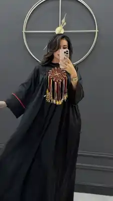 Türkmen fasonlar pombarh fasonlar Fasonlar 2025 fasonlar fason moda modalar Bezen bezen Türkmen fasonlar 2026 Türkmen fasonlar 2025 Türkmen fasonlar 2024 Türkmen fasonlar 2023 turkmenistan türkmenistan turkmen türkmen ashgabat  asgabat aşgabat balkan mary lebap dashoguz dasoguz daşoguz pombarh ponbarhat gulyupek gülýüpek stapel ştapel Gralan Çüýdeşen Abaýa Gadymy Krep Gurultaý 	Keteni Ýüpek Şifon Gipýur Lyon Welwet Atlas Kaşemir Streýç Suzana Ştapel Gülýüpek Pombarh Ýupka Gursakça Aksesuarlar Palto Penjek Okuw eşik Fata Sport eşik Uniforma Nakidka Öýme Şarf kompýuter ýaka ýaglyk Arenda köýnek 2nji el köýnek Taýyn köýnek Matalar Milli lybas milli lybaslar Toý köýnek Toý köýnekler toy koynek toy koynekler gundelik koynekler Gündelik	 
 köýnekler fata koynek Modern taze fason Eskiz koynektm turkmenkoynek türkmenkoynek fason moda moda fasonlar Iş eşik el iş	sada	ýakaly ýakasyz	keşdeli biserli	ýeňli giň nagyşly ýüregi açyk stoýka ýaka ýanly kombinasiýa 	zerli üsti aşak guşakly seçekli gysga ýeňli Modern, Milli lybas   Gara